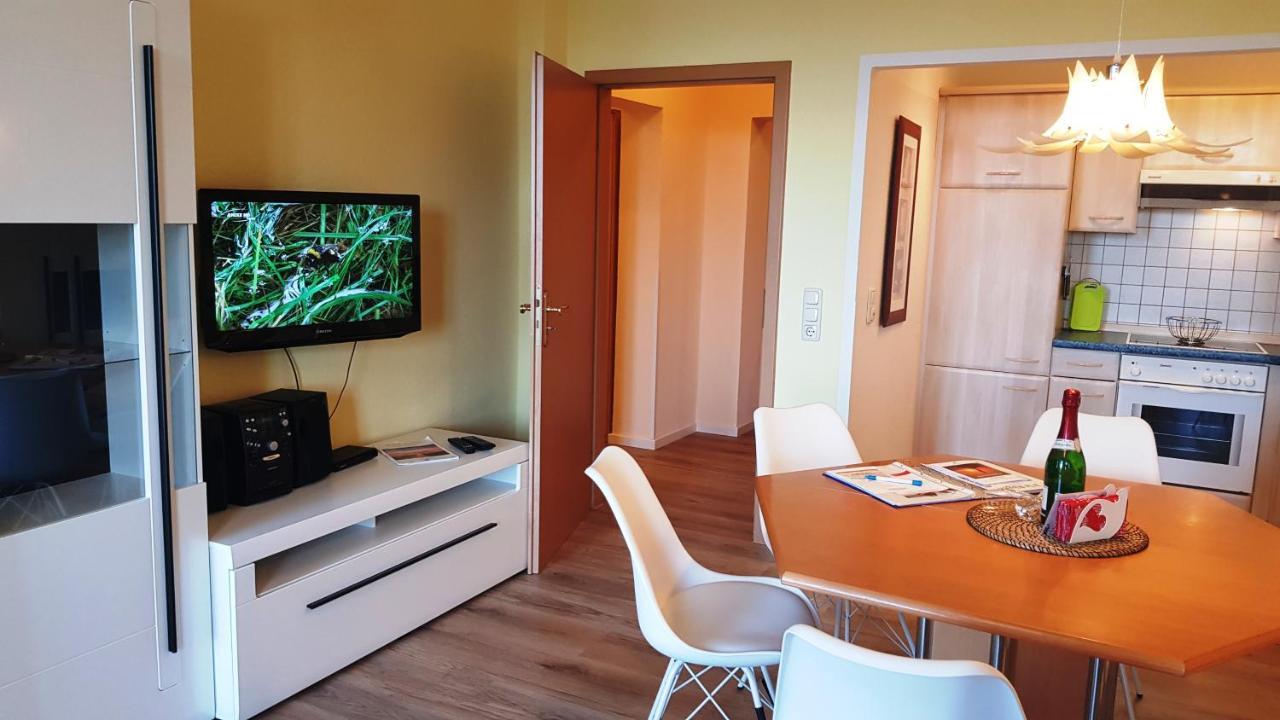 Residenz Seeblick Whg 4, Mit Gartenzugang Sellin  Buitenkant foto